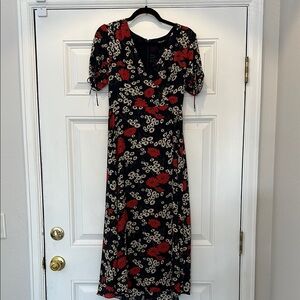 Madewell Peekaboo-Sleeve Midi Dress in Hillside Daisies